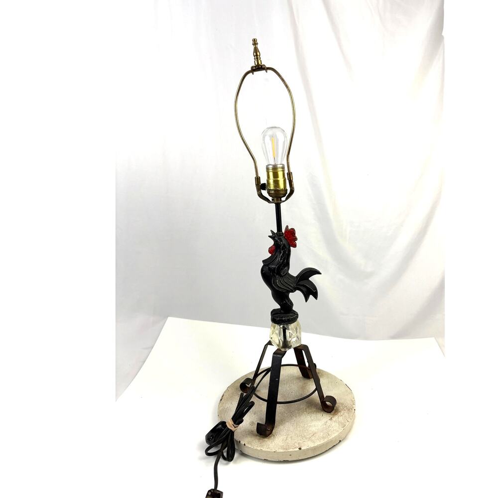 Vintage Wrought Iron Rooster Lamp Acrylic Center Country Style MCM‎ Works